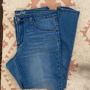 Women’s jeans